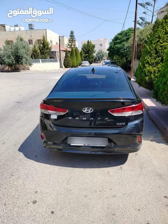 هيونداي سوناتا 2018 7جيد بحال الشركه ممشى قليل  استخدام شخصي مرفق ورقة الفحص