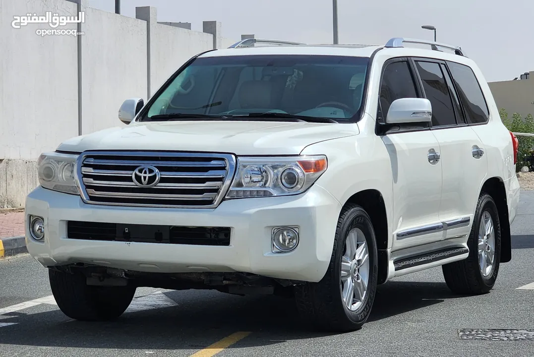 Toyota land cruiser vxr model 2014