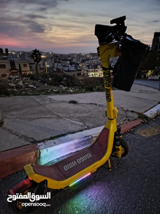 سكوتر كهربائي في رام الله
