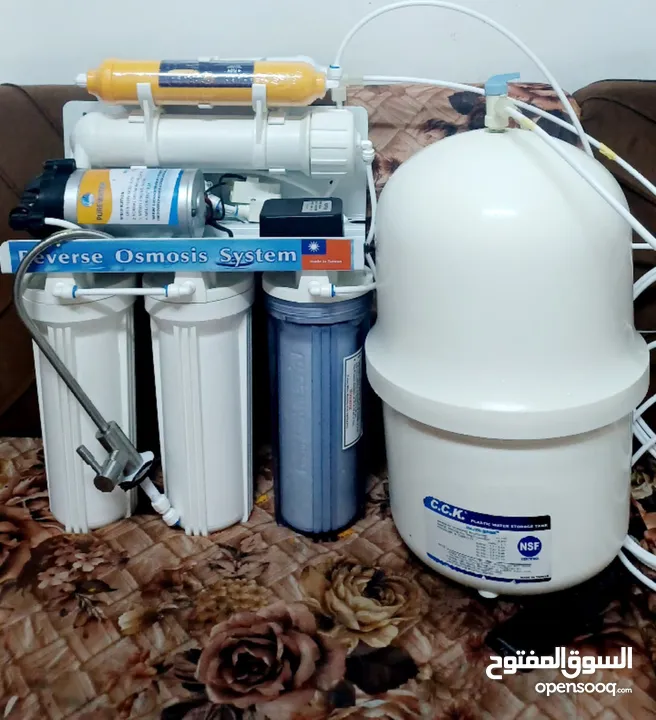فلتر ماء 6 مراحل مستعمل نظيف جدا للبيع  صناعة تايواني شغال مئة بالمئة ما بدو أي شيء تم تغيير حشوات