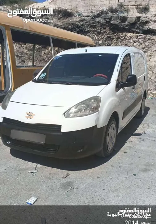 بيجو بارتنر 2014 بحالة ممتازة