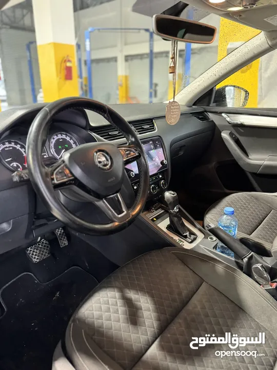 اوكتافيا 2018/17 فتحة سقف بانوراما برايفت ديزل ماطور 2000 سعر حرق كاش