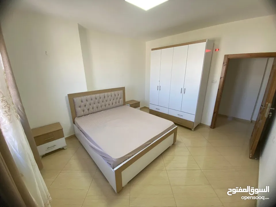 شقة مفروشة في موقع مميز (رام الله / عين مصباح)