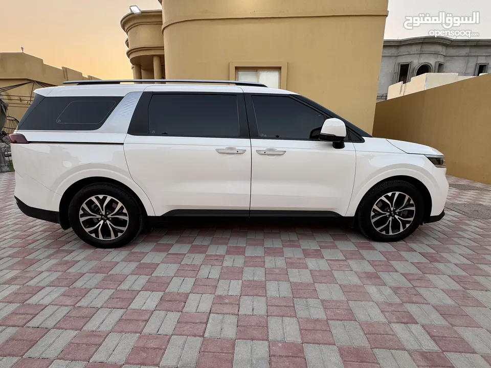 KIA Carnival 2021 Excelent Condition