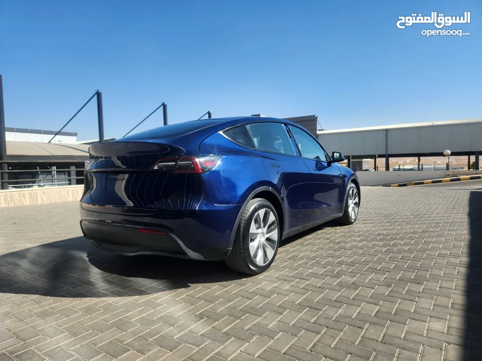 للبيع او البدل او تقسيط دفعة Tesla model y 2023 10000