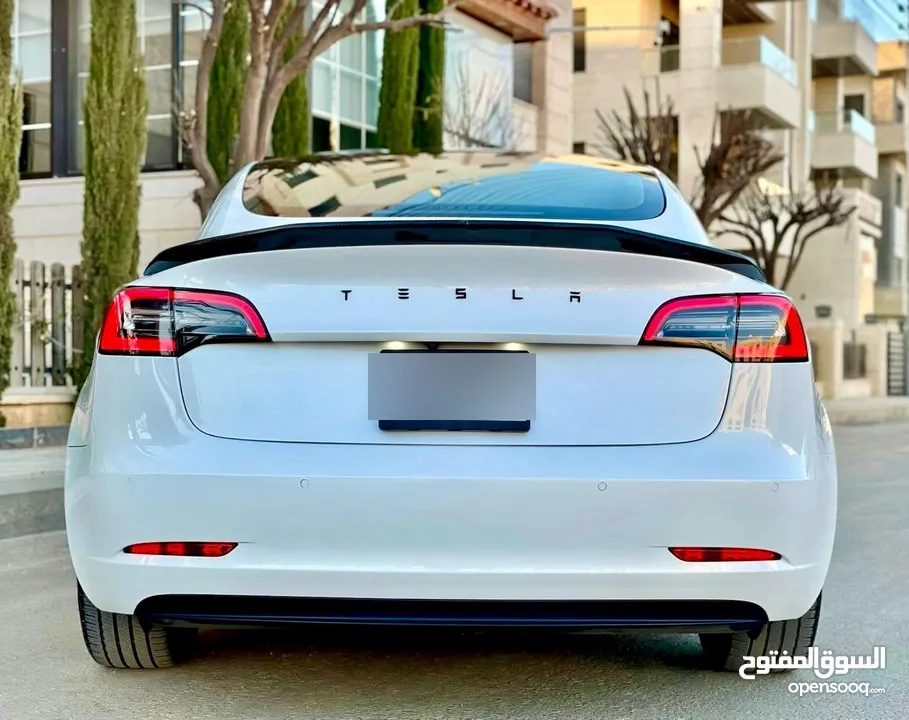 Tesla Model 3 (2019) ‏Standard plus كلين تايتل بدون حوادث