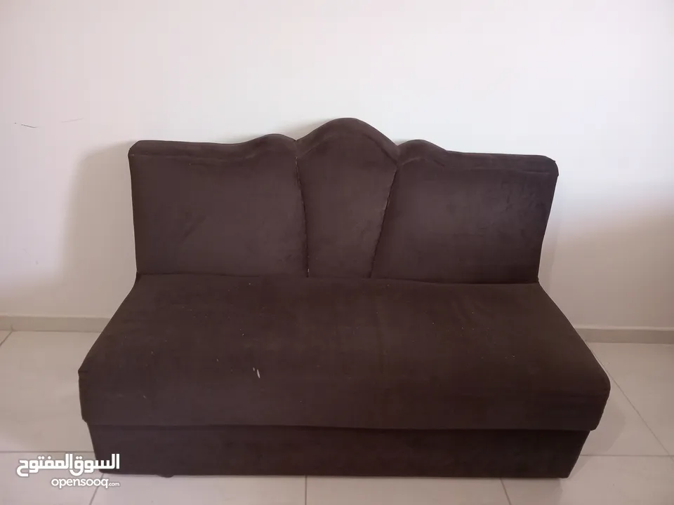 كنبات للبيع عاجل .. إقرأ الوصف .. Sofa for Quick sale .. Read details