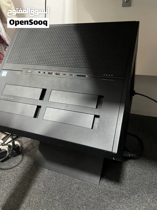 جهاز ديسكتوب أومين إكس من إتش بي OMEN X by HP Desktop PC 900-0XX ممتاز لمصممين الجرافيك