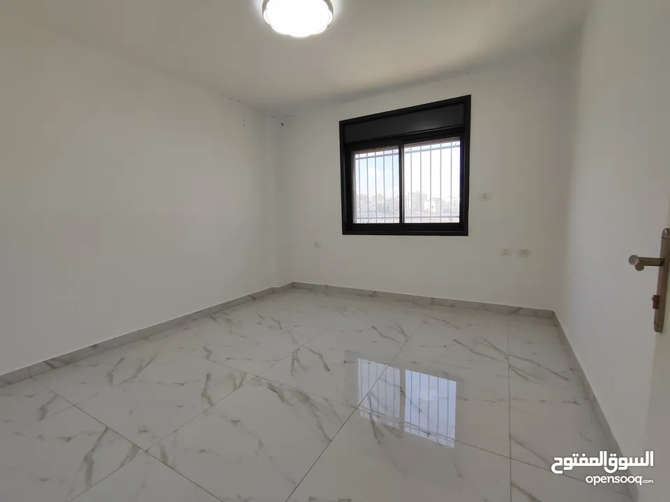 شقة غير مفروشة للايجار في الماصيون