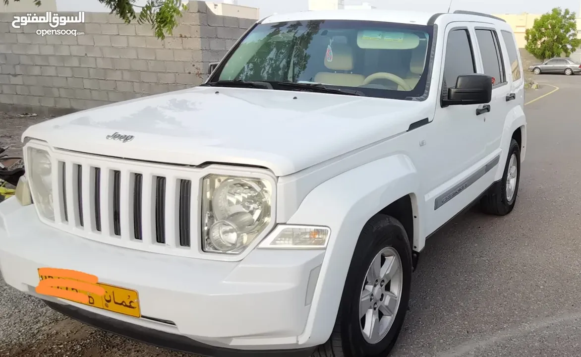 جيب 2012 خليجي دفع رباعي  jeep