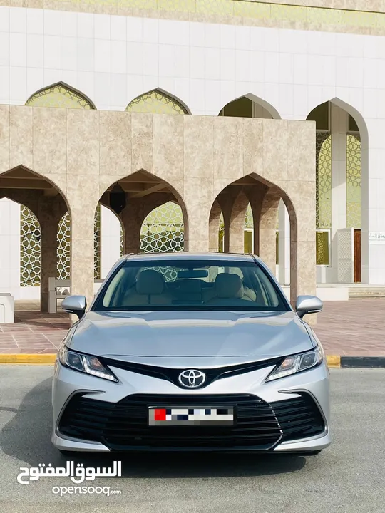 TOYOTA CAMRY LE 2023 SILVER