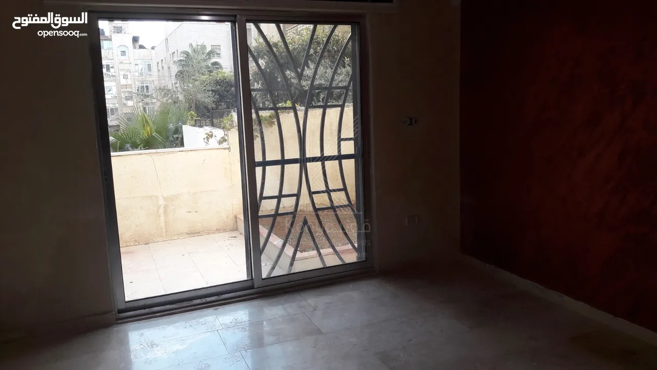شقة مفروشة للبيع في الجبيهة