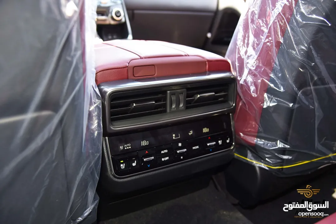 لكزس LX600 2024 وارد الوكيل عداد زيرو فاخرة لون اسود مميز