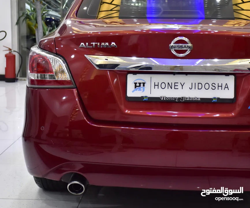 Nissan Altima 2.5 SV ( 2015 Model ) in Red Color GCC Specs