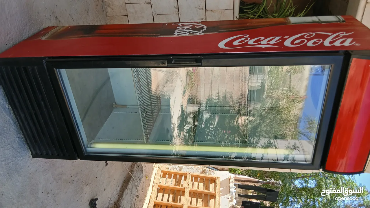 عدة مطعم للبيع اااااااااةةةاا