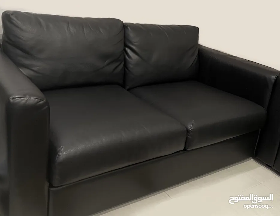 طقم كنب جلد ايكيا - IKEA Leather Sofa