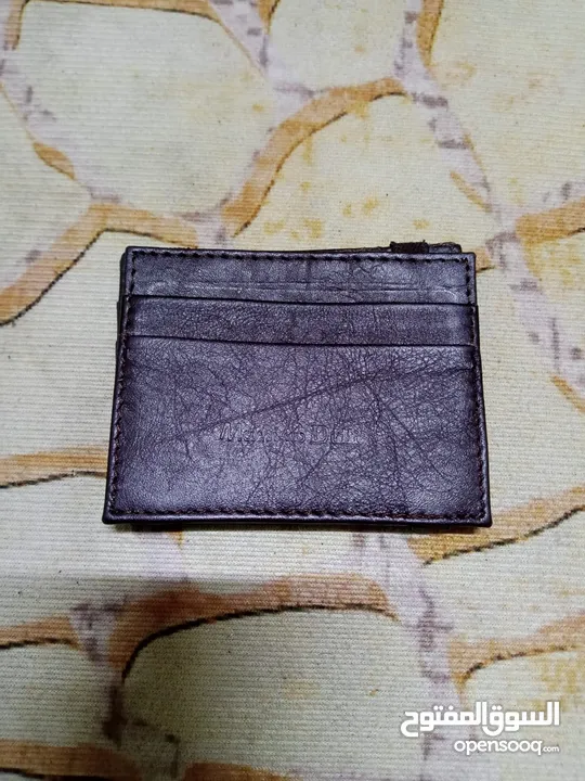 محفظة جلدية فاخرة وانيقة Massimo Dutti ماسيمو دوتي قابلة للطي لسحرية مصنوعة من الجلد الأصلي الطبيعي