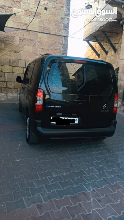 ستروين برلنجو الكهربائية فل  300 كيلو بالشحنه  تكلفة فل الشحنه 30 شيقل  مع شاحن بيتي وشاحن متنقل