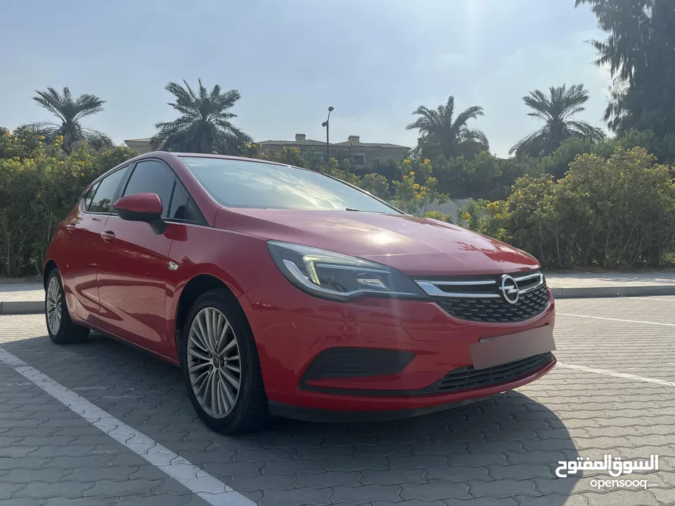 OPEL ASTRA TURBO 2017  AUTOMATIC  Female Driven- GREAT CONDITION