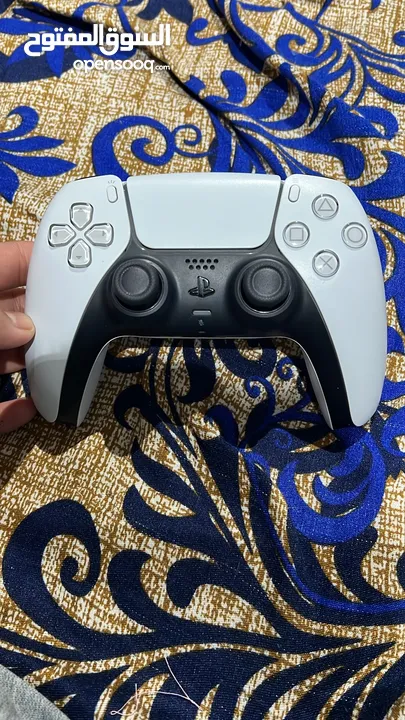 ps5 controller in very good condition