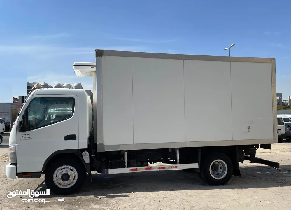 هاف لوري  ثــــلاجة تبريد MITSUBISHI FUSO 2016