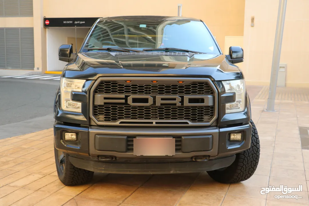 Ford F-150 5.0L Lariat FX4 2015