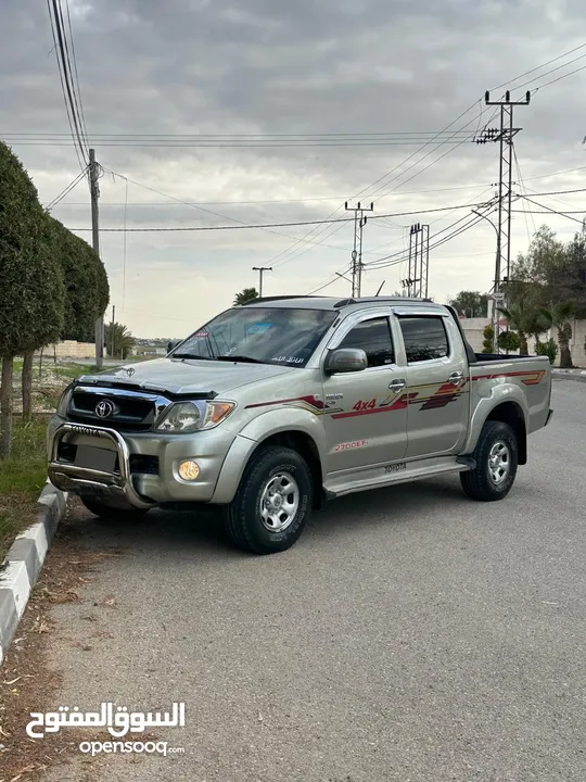 بكم تويوتا هيلوكس 2006 بحال الوكالة 4×4 فحص كامل 7 جيد بدون ملاحظات