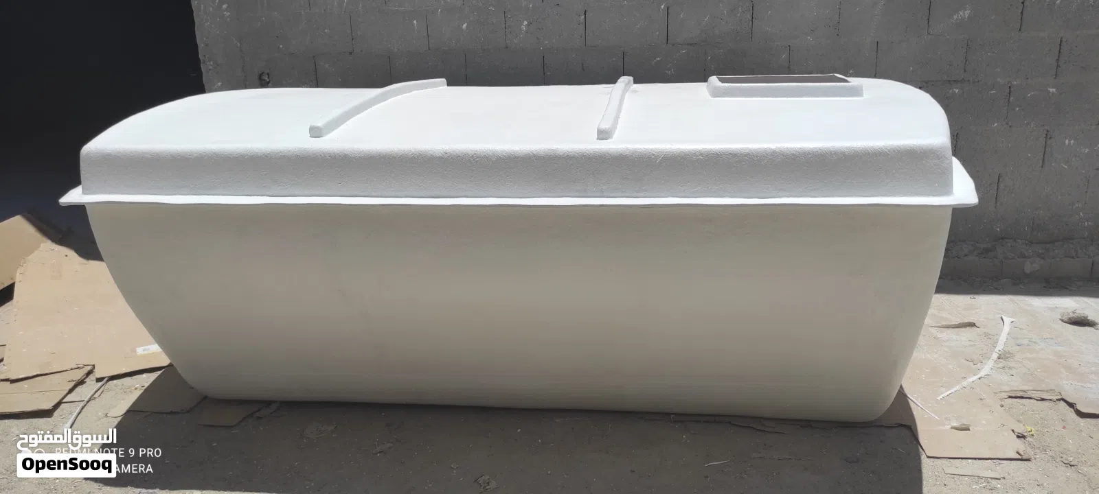 Fiberglass products,Polyethylene Water Tanks, Fiberglass glass lamination @ site.