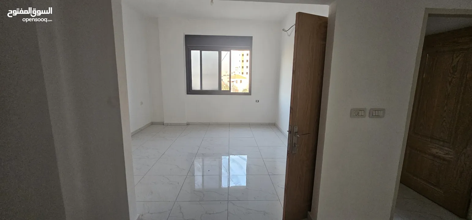 شقة مشطبه للبيع