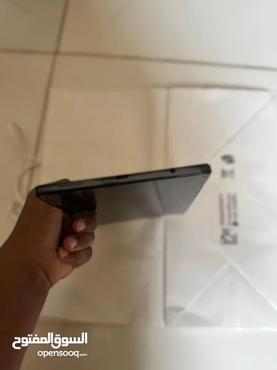 tablet A7 lit