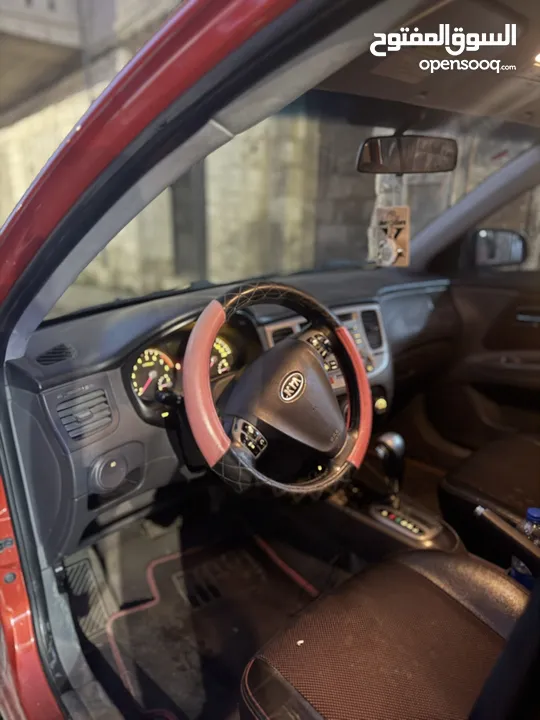 كيا برايد سياره حلوه ونضيفه للبيع مطور 1.6