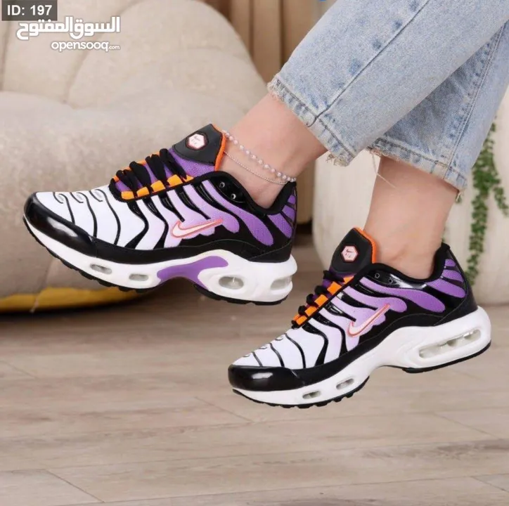 موديل  Nike T الجديد الحصري  طبي  كوالتي  36-41 التواصل خاص التوصيل لكافة المناطق الضفة