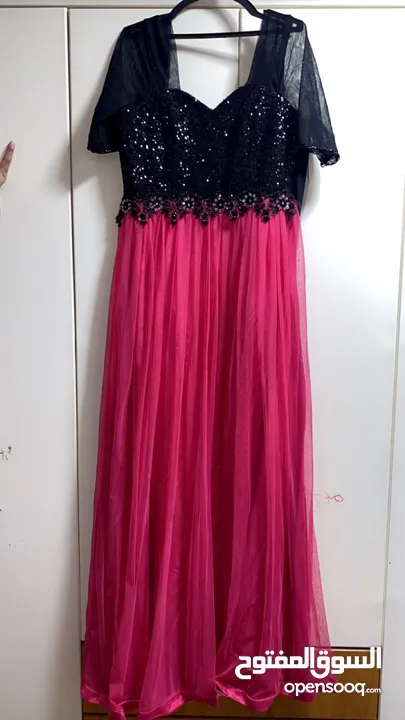 فساتين سهرة