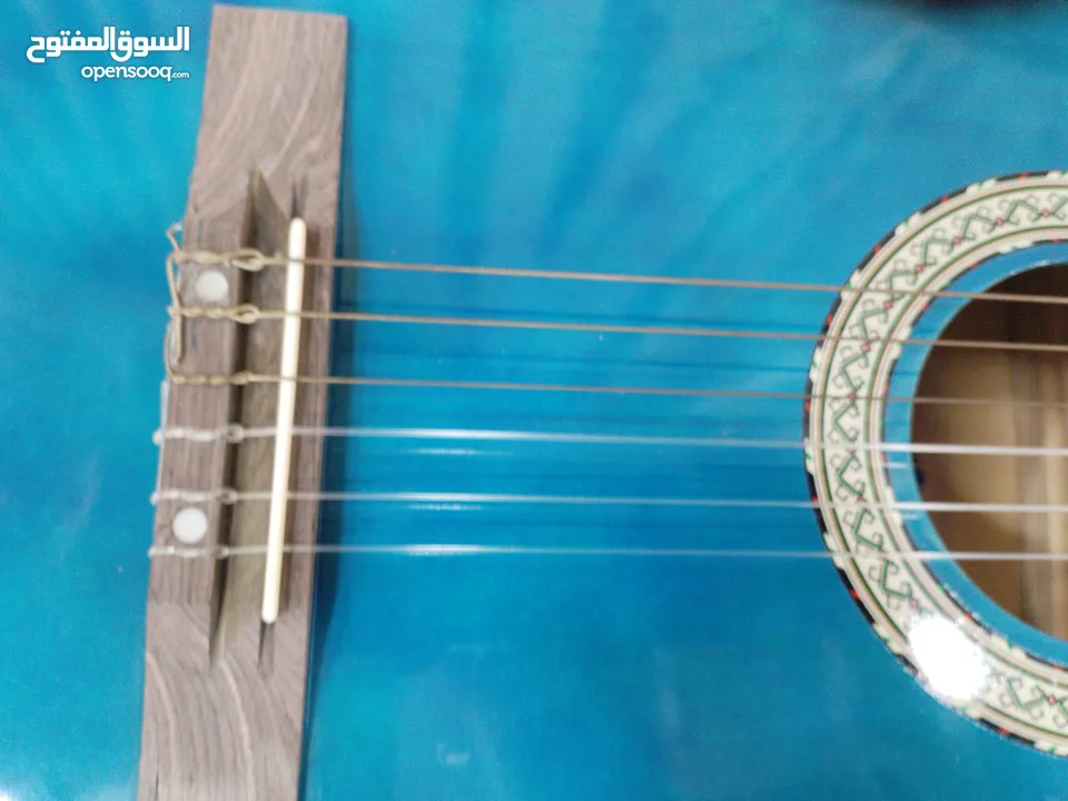 جيتار أكوستيك جديد للبيع متاح خدمه توصيل داخل إربد