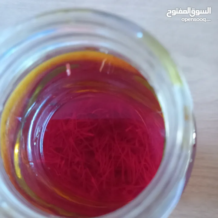 الزعفران الإيراني الذهب الاحمر  للبيع