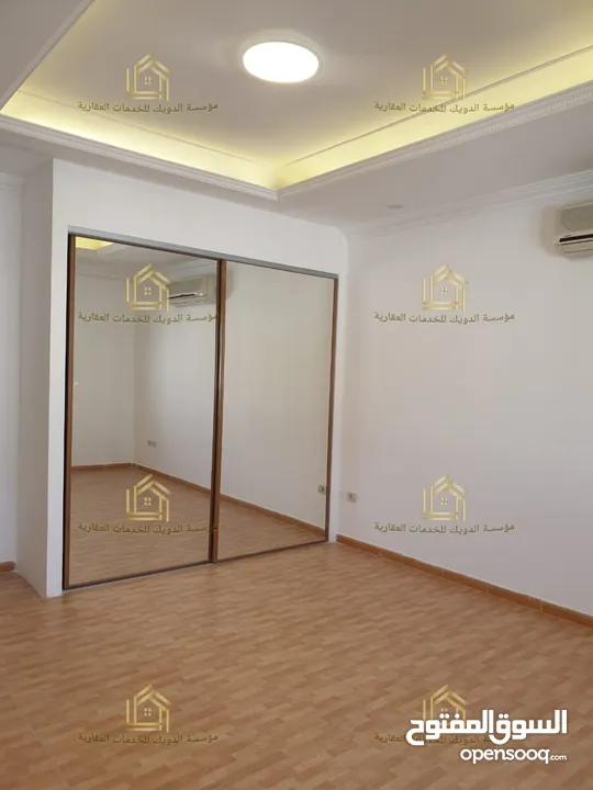 شقة سوبر ديلوكس - دير غبار - 4نوم 2ماستر - 275م - بلكونتين بإطلالــــه مميزة - قرب الخدمات