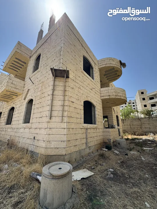 طابق عظم مقطع للبيع