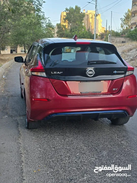 نيسان ليف  2018