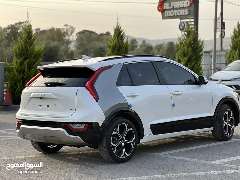 Kia niro hybrid full  2022  كيا نيرو هايبرد  فل اضافات  ترخيص 2022                   فحص نخب