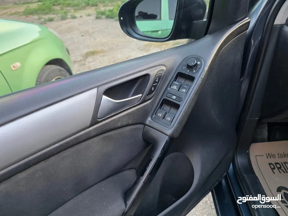 خالد اسماعيل