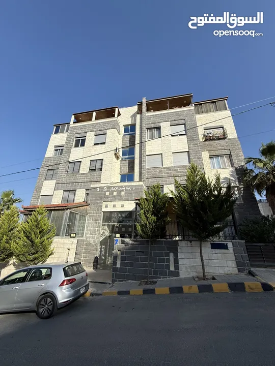 230 Meter Apartmant in Thuhair - شقة 230 متر منطقة هادئة في الظهير