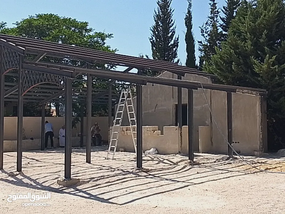 هنجر مطعم او كافيه او منزل)  Structural steel  للبيع .جديد ، لم يستعمل .. H ,90 kilograms ل  وزن كل