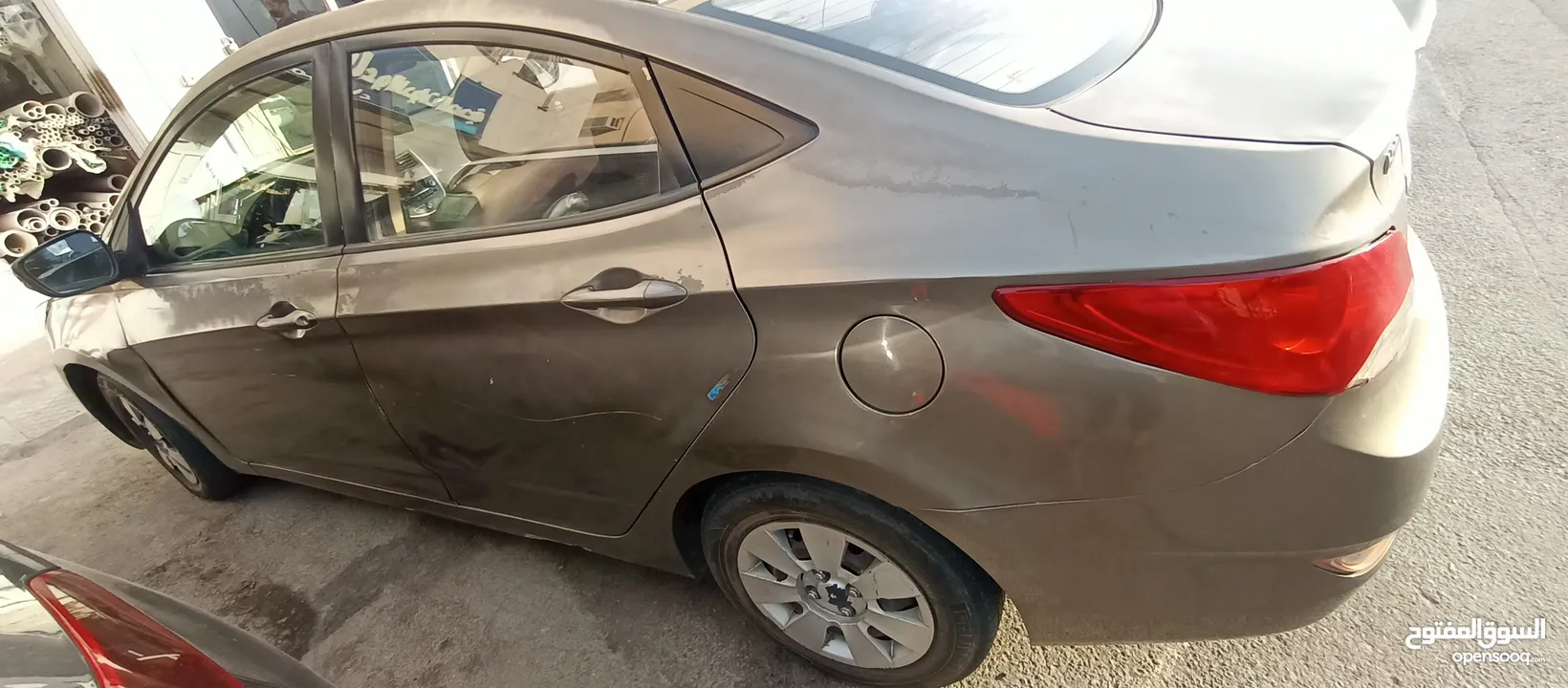 Hyundai Accent 2012 Auto gear