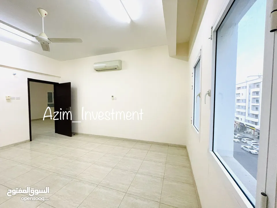 Good 2bhk-FREE WIFI-Alkhuwair42-Near Rotana hotel!!  !!