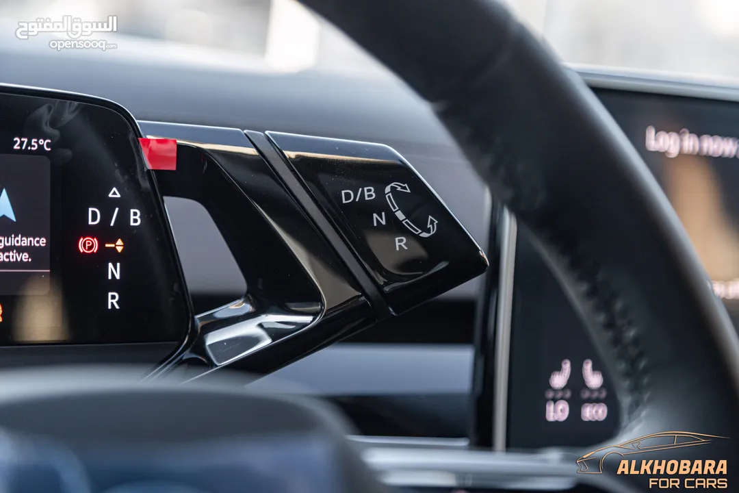 Volkswagen ID6 Crozz Pro 2024 Piano black
