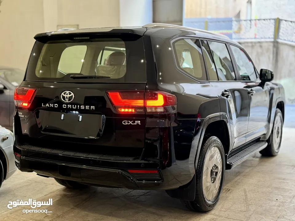 تويوتا لاند كروزر 2024 twin turbo GXR زيرو كامل الأضافات 3500 سي سي توين تيربو