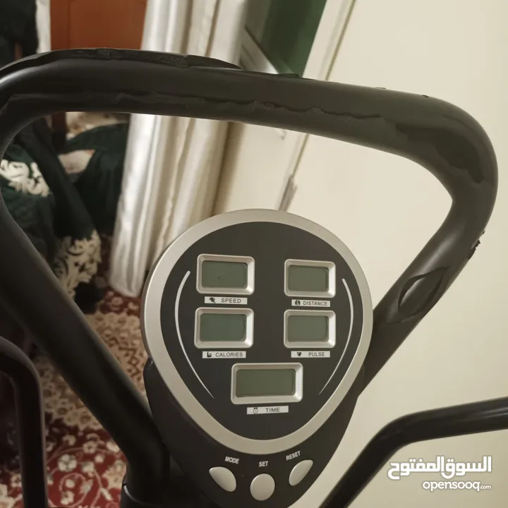 دراجه هوائيه رائعه تحمل وزن 125 كغم.