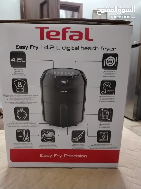 قلاية هوائية جديدة بالكرتونة نوع Tefal    قابل للتفاوض بشئ بسيط سبب البيع عدم الحاجة