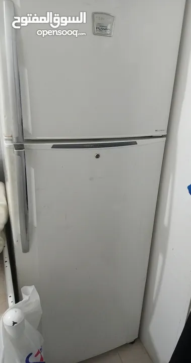 Fridge and washing machine