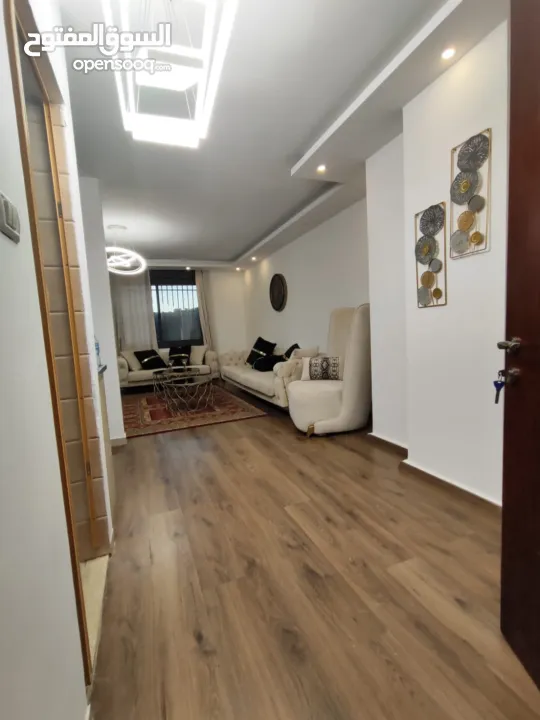 استديو مفروش للإيجار في الرييحاان قرب الاستشاري